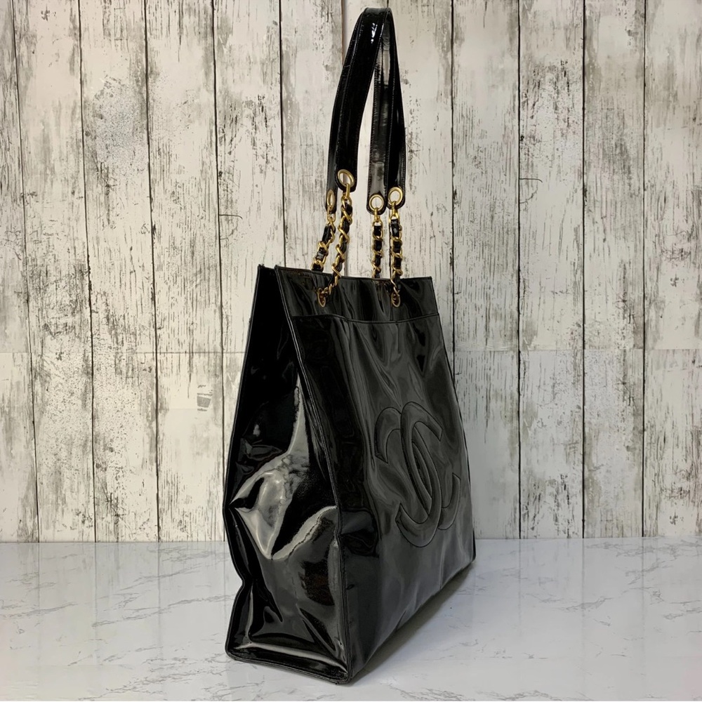 CHANEL CC Logo Enamel Patent Leather Chain Tote bag Black Gold【Condition:S】Good - Picture 13 of 17